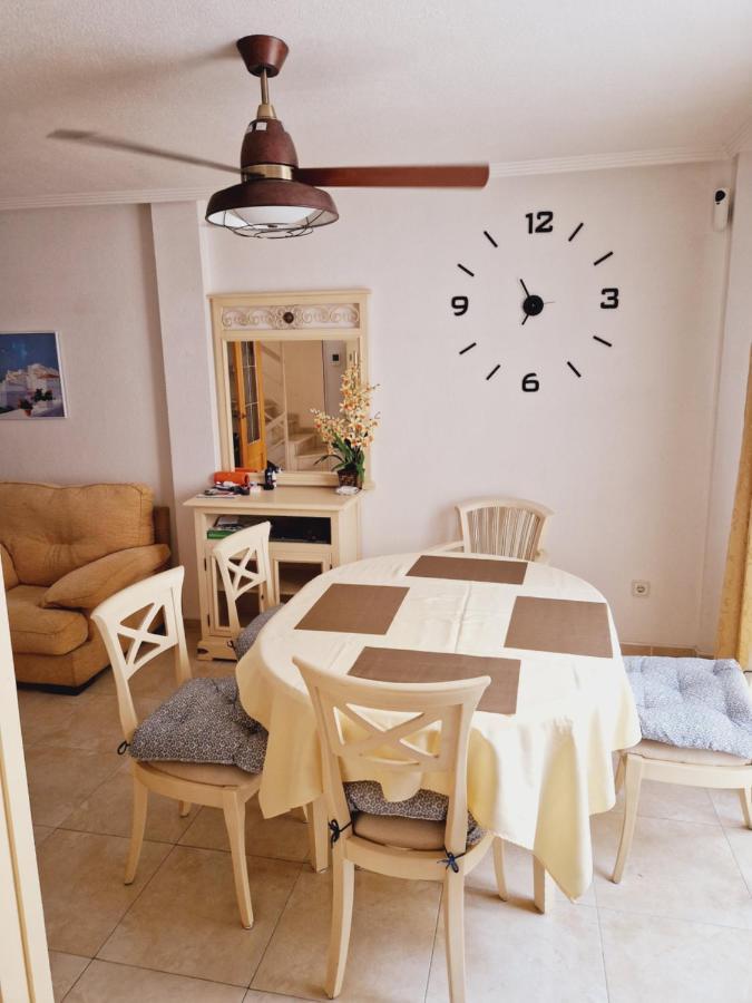 Magnifico Chalet Adosado En Torrevieja, Alicante. Εξωτερικό φωτογραφία