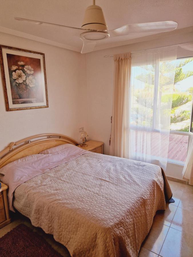 Magnifico Chalet Adosado En Torrevieja, Alicante. Εξωτερικό φωτογραφία