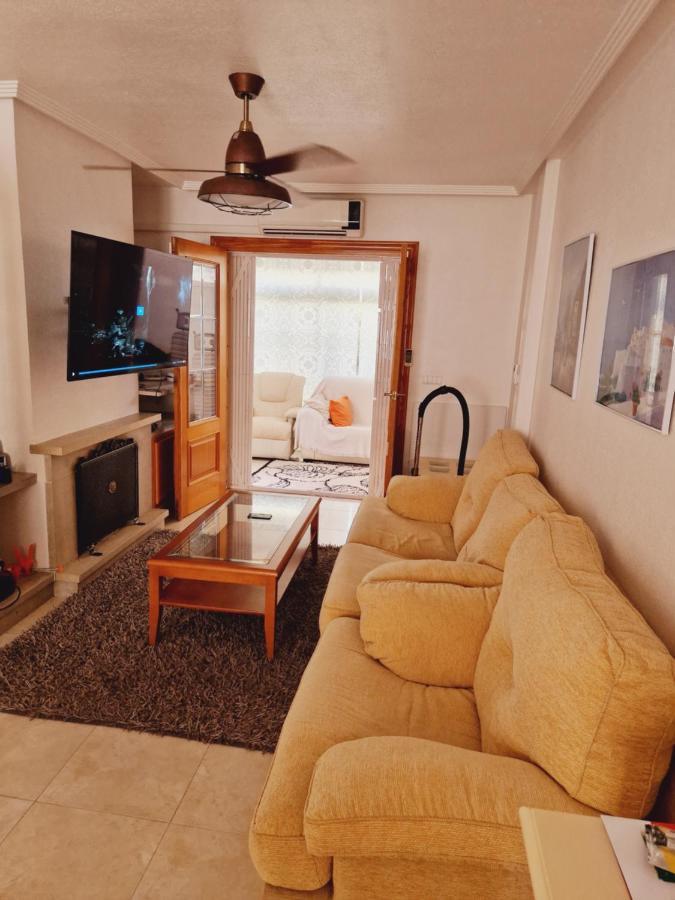 Magnifico Chalet Adosado En Torrevieja, Alicante. Εξωτερικό φωτογραφία
